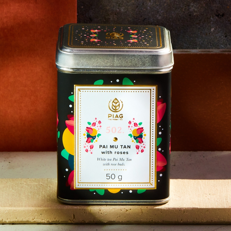 502.Pai Mu Tan with Roses Piag Tea- Biała herbata z dziką różą 50 g puszka Piag the fresh Tea - 2 502.Pai Mu Tan with Roses Piag Tea- Biała herbata z dziką różą 50 g puszka Piag the fresh Tea - 2